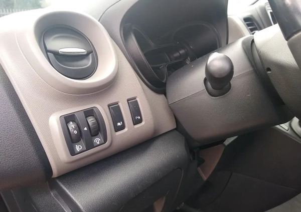 Renault Trafic cena 83886 przebieg: 159000, rok produkcji 2017 z Wałbrzych małe 172